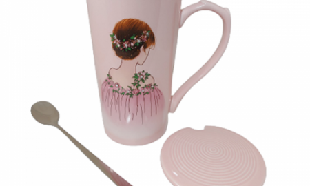 servire ceai cafea de la Pravalia cu Surprize