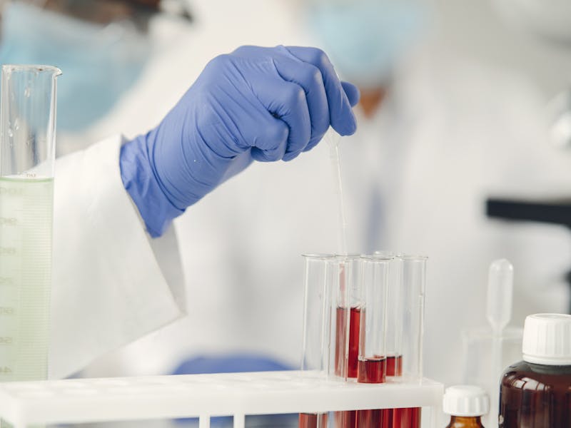 efectueaza analize genetica